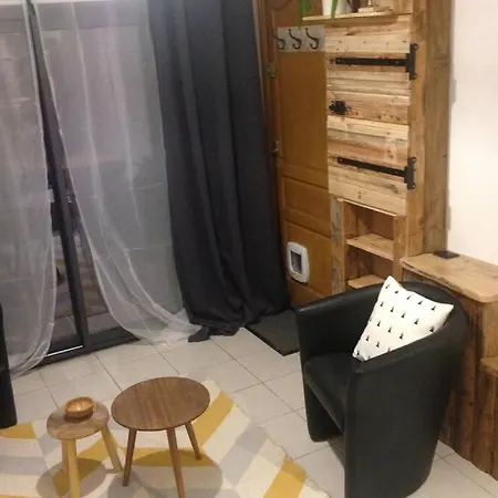 Charmant Petit Studio Modulable. 아파트 Montmin