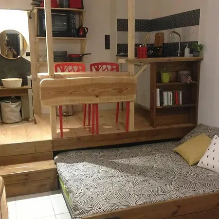 Charmant Petit Studio Modulable. * Montmin